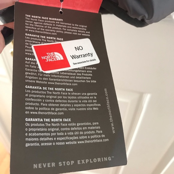 🆕🖤 NEW Mens Northface Reversible Jacket (Large) - Picture 12 of 12